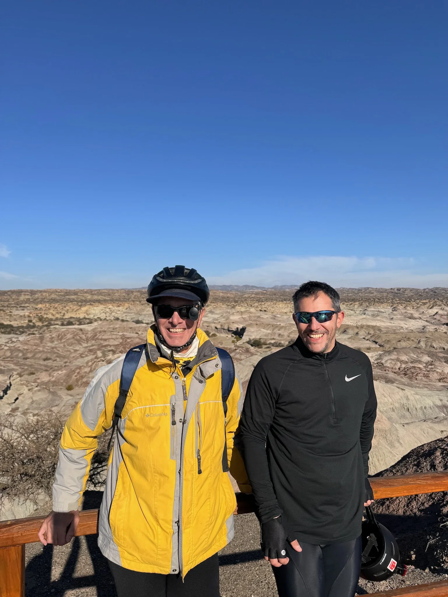 Con mi viejo en Valle Pintado en Parque Provincial Ischigualasto