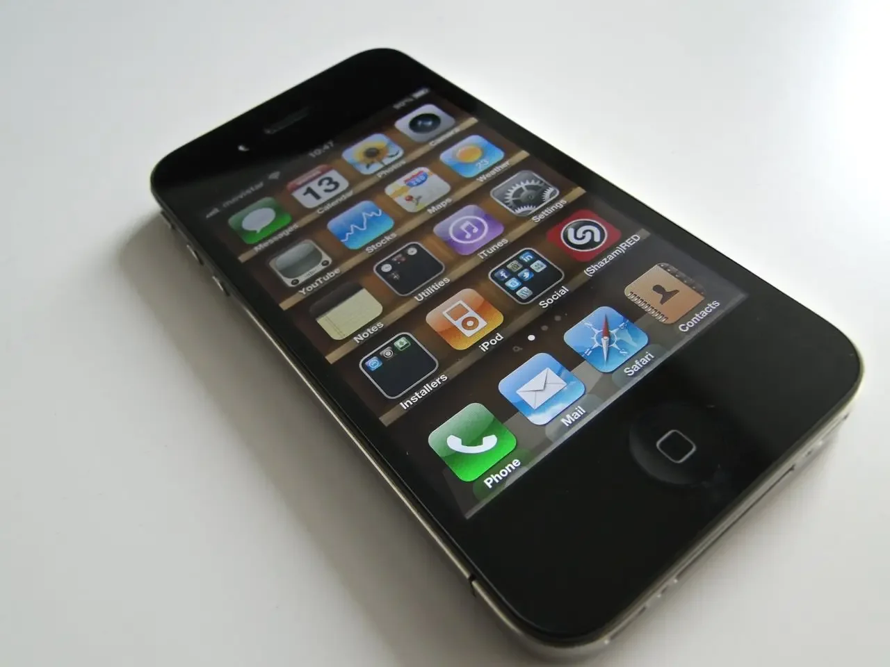 iPhone 4 iPhone 4