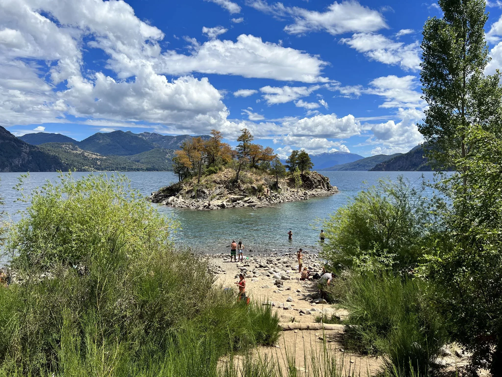 La islita, San Martín de los Andes
