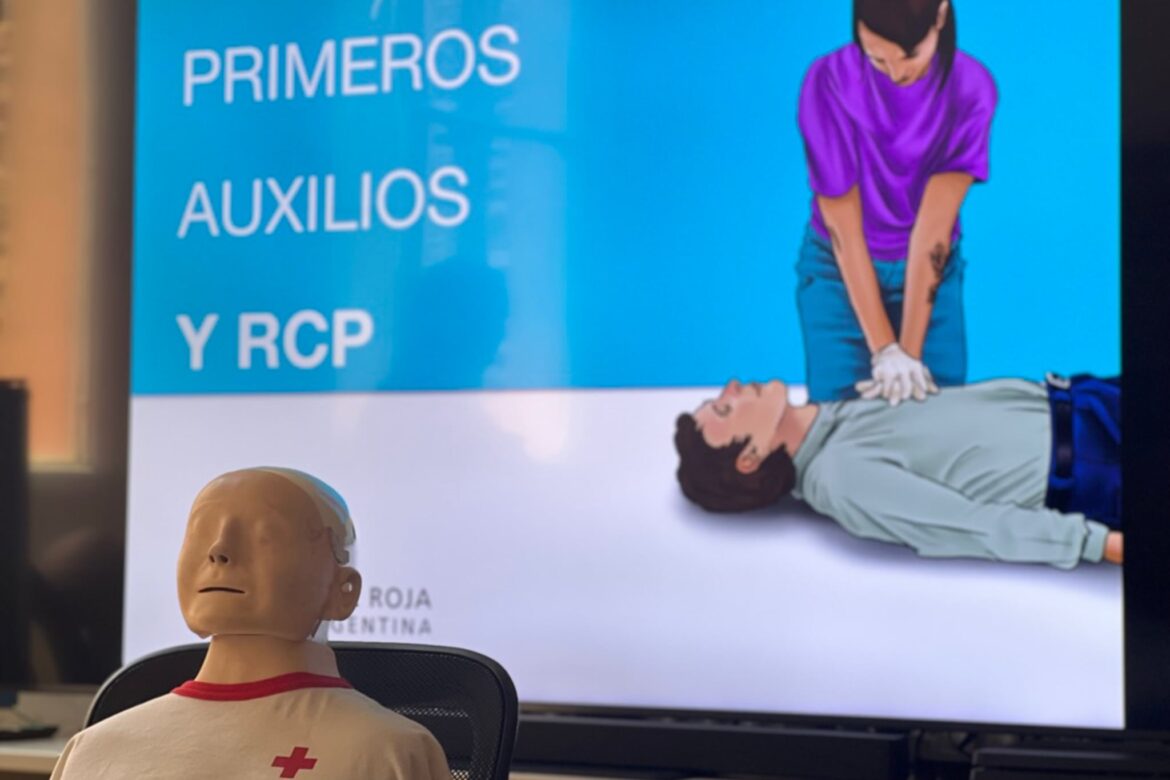 Curso RCP de la Cruz Roja Argentina